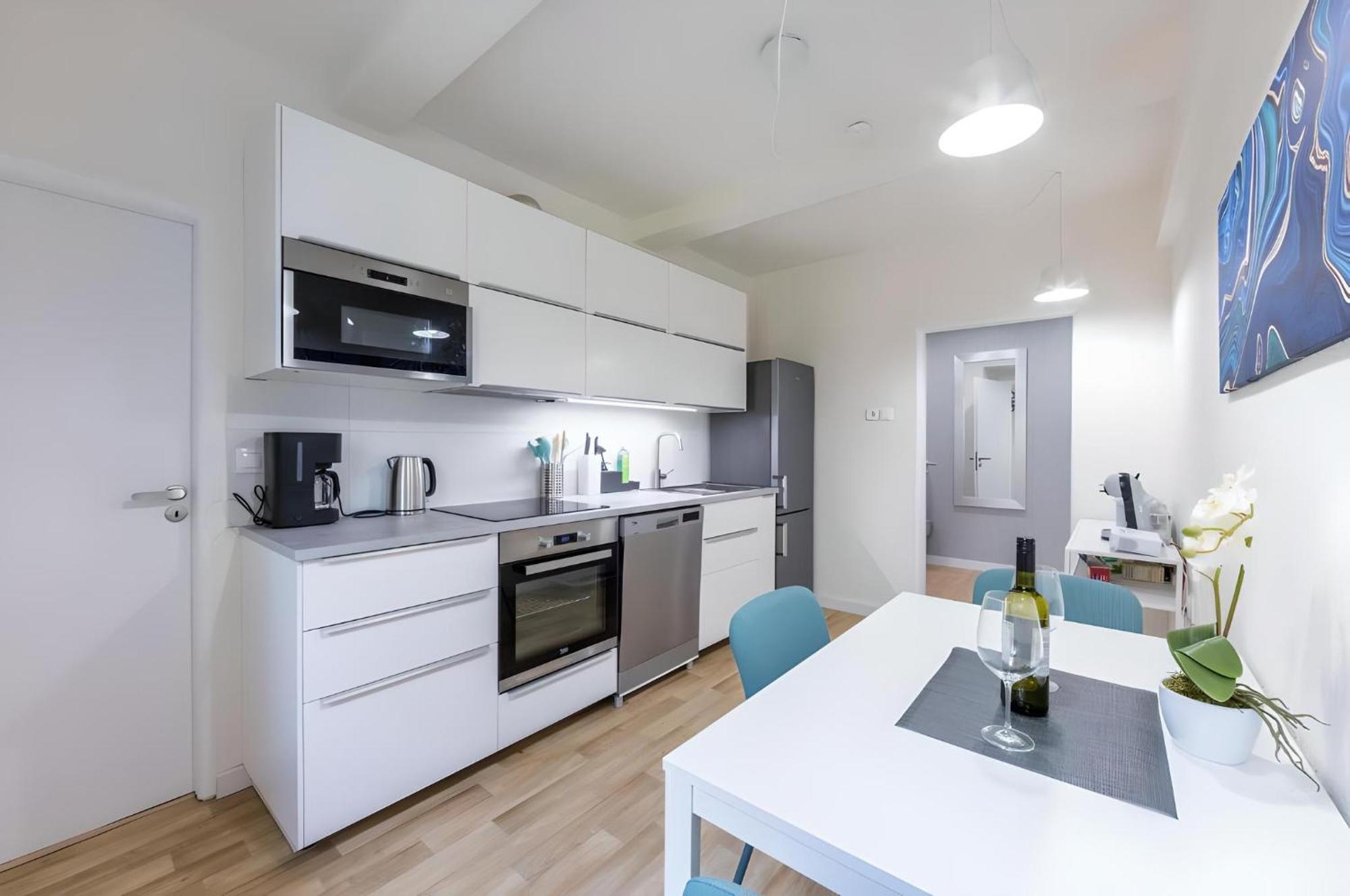 Promenade View Apartment Karlsbad Eksteriør billede